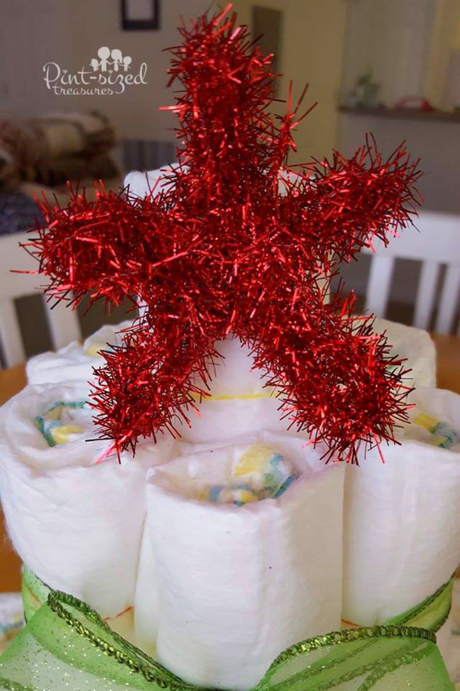 easy Christmas diaper tree