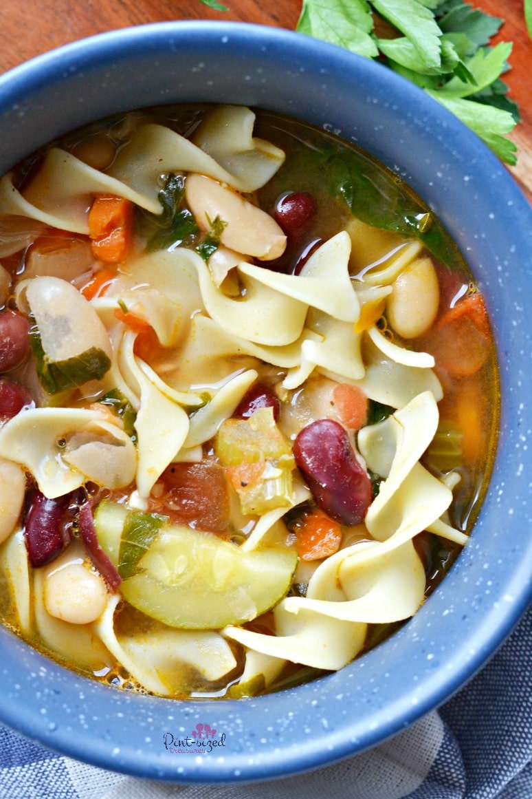 hearty vegetable minestrone soup recipe