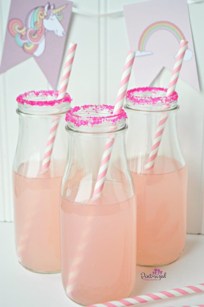 Unicorn drinks for a unicorn play date party