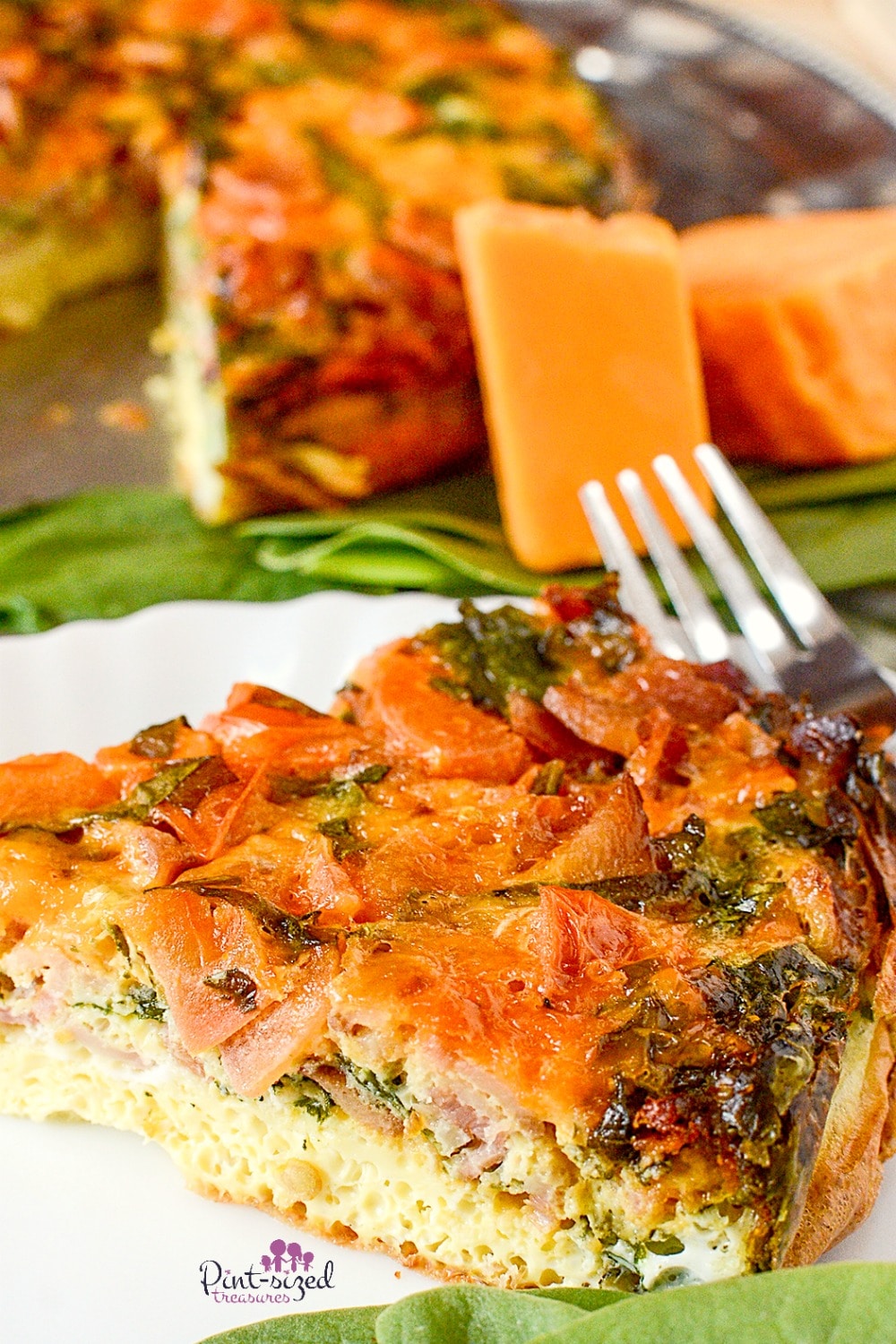 Spinach, cheese, eggs and other simple ingredients create the perfect, slow cooker spinach frittata! Grab your crock pot and get ready to Crete an amazing spinach frittata recipe!