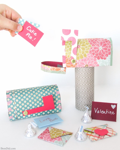 Valentine's day mailbox craft using toilet paper rolls