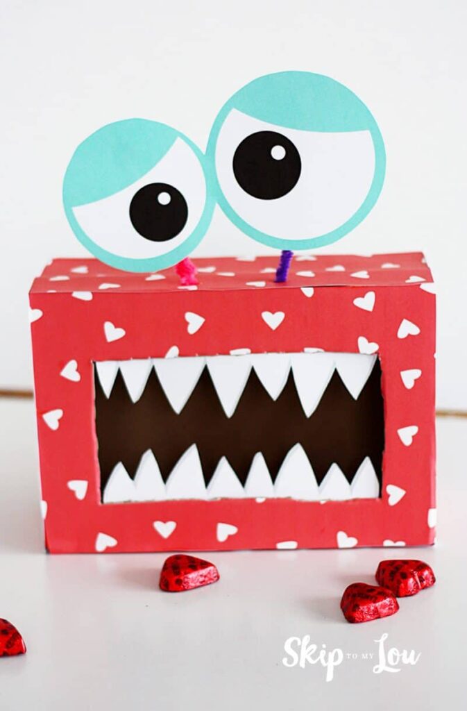 mailbox for Valentine's day for the classroom