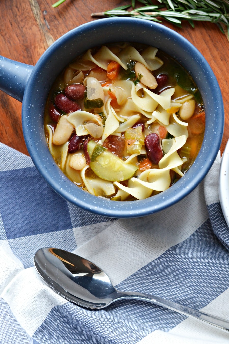 minestrone soup being served
