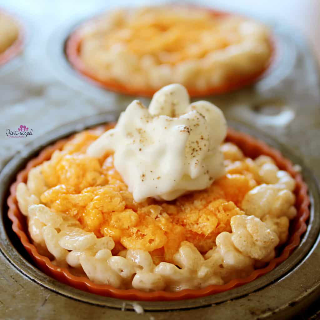 adding whipped cream to pumpkin pie Rice Krispie treats