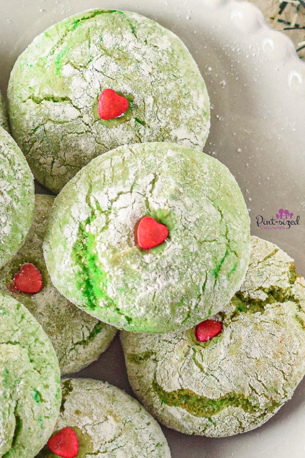 green grinch holiday cookies
