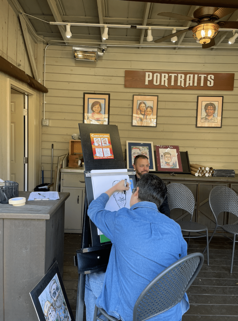 caricatures at Dollywood