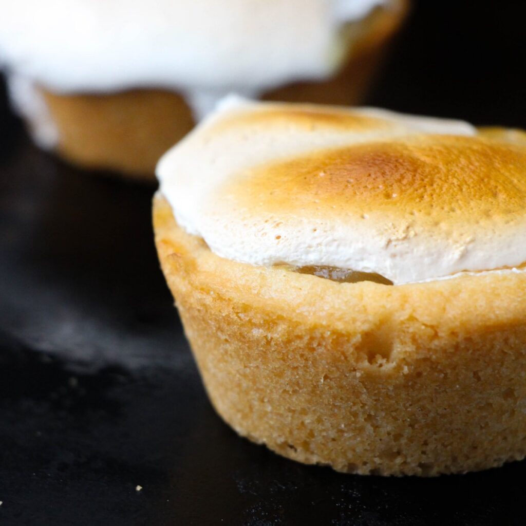lemon meringue cookie cups