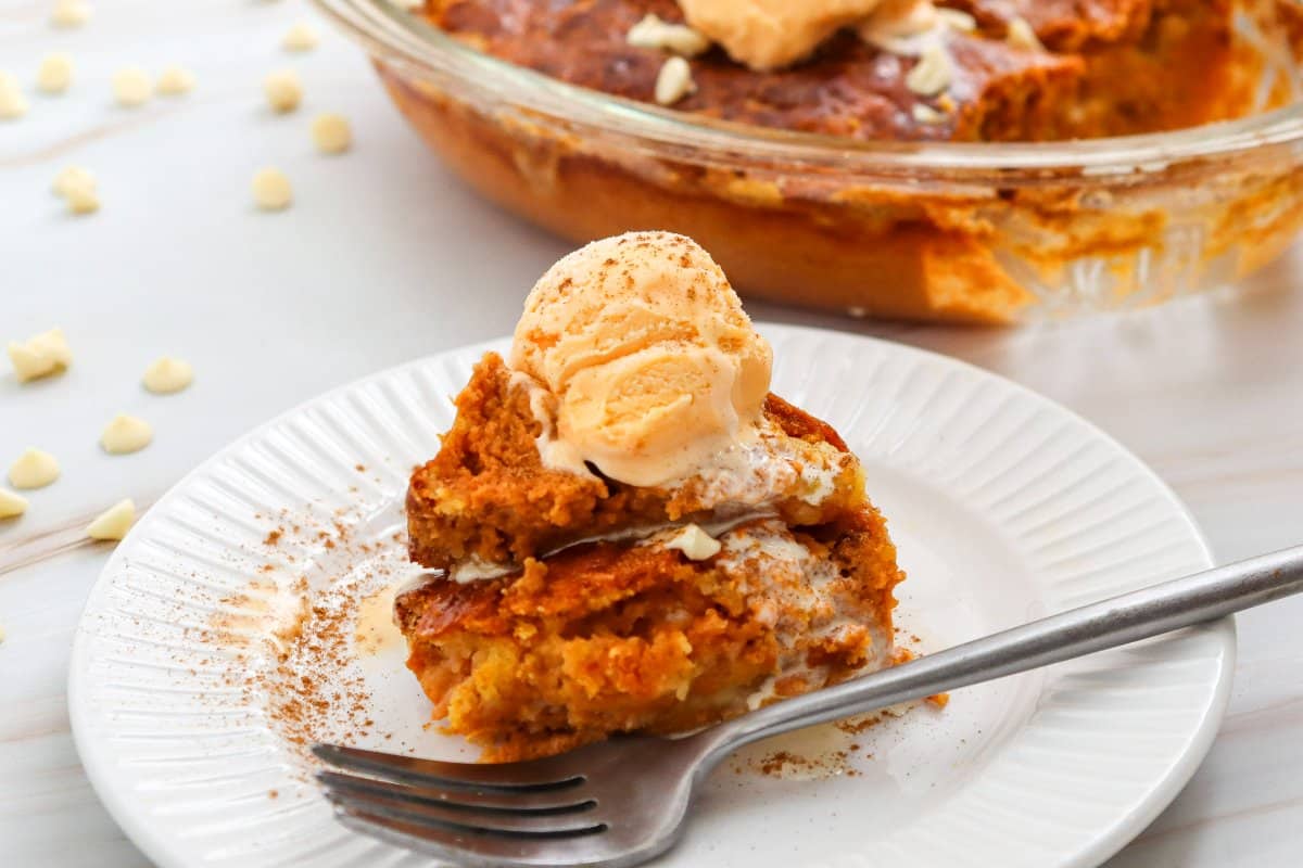 pumpkin dump cake recipe